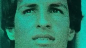 الأهلي يحتفل بذكري التتويج الأفريقي الأول بفضل 30 ألف شمعدان أحمر أشعلت المدرجات